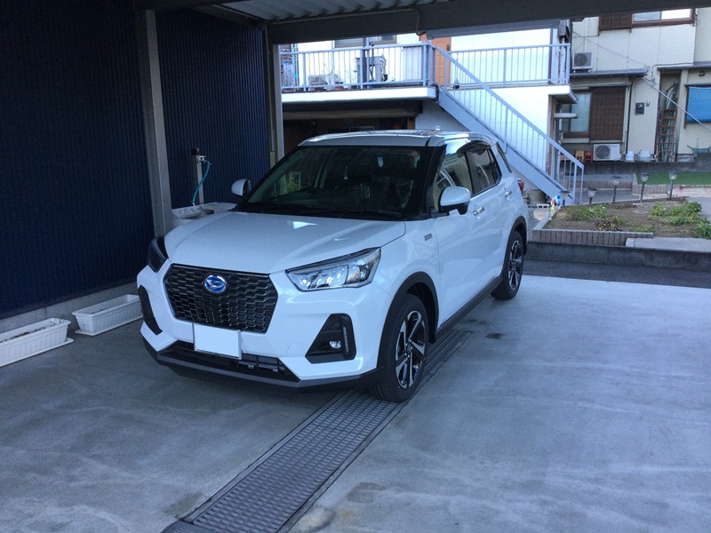 [918]　ダイハツ　ロッキー