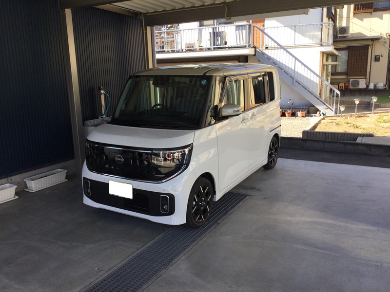 [923]　日産　ルークス