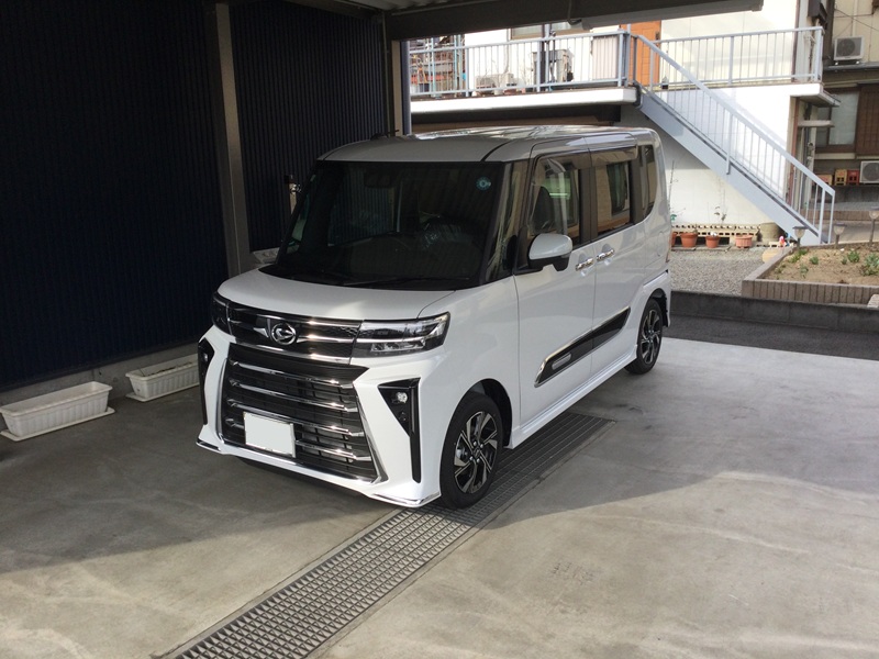 [929]　ダイハツ　タント