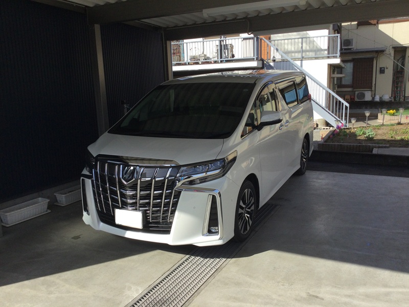 [932]　トヨタ　アルファード