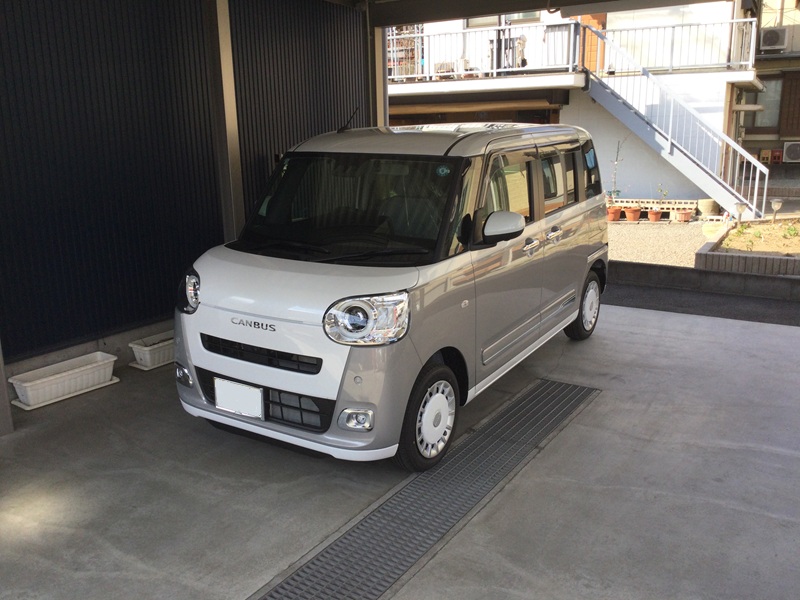 [930]　ダイハツ　ムーヴキャンバス