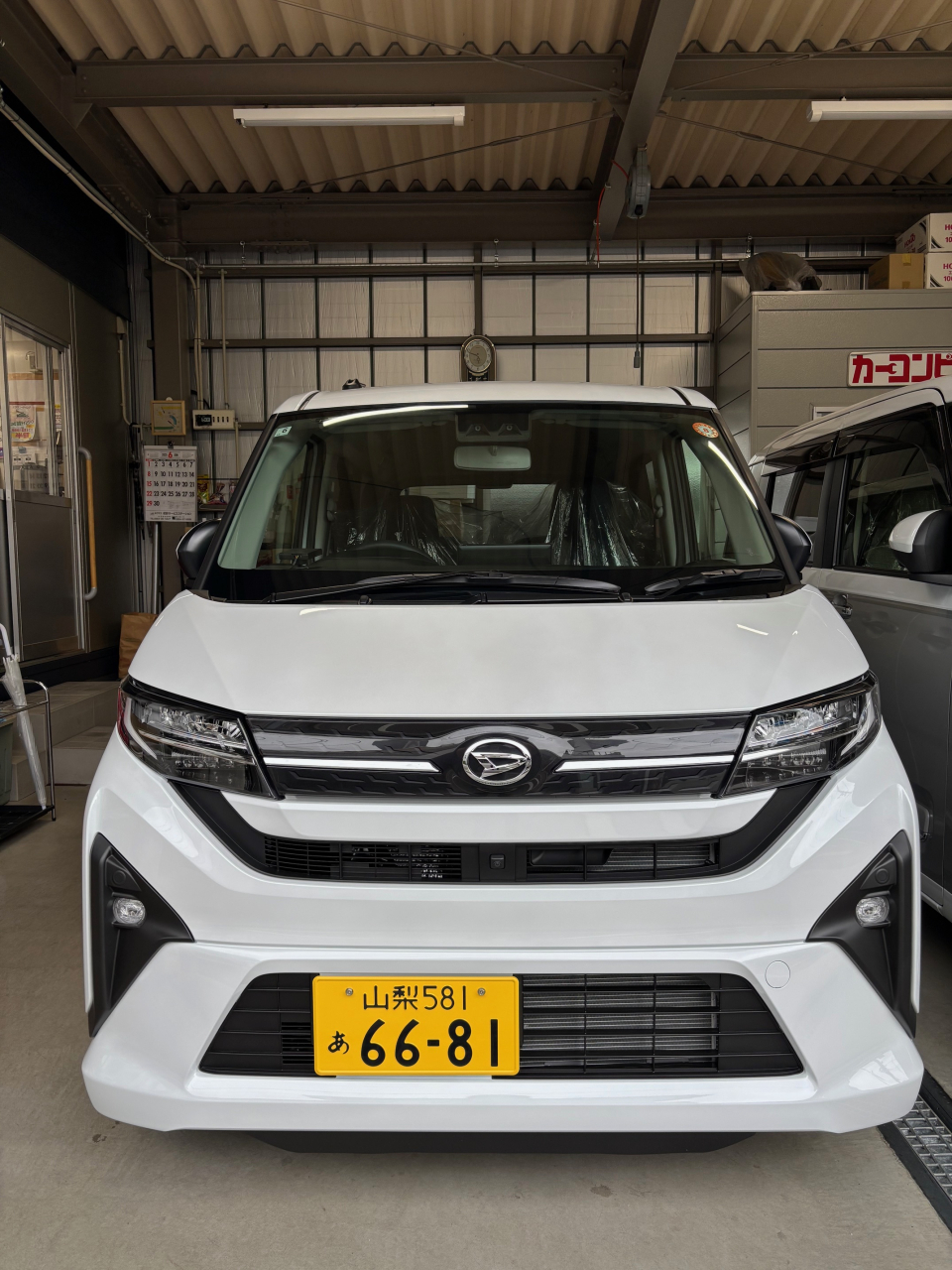 ダイハツから新型ムーヴ誕生しました。
試乗車ご用意しました。
ぜひご試乗ください。